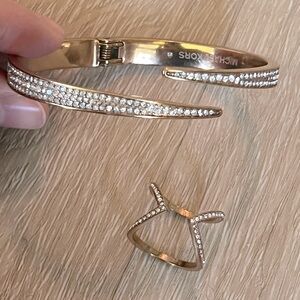 Michael Kors hinged bangle and ring SET